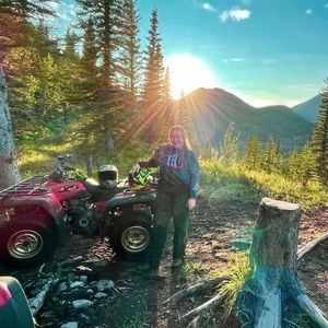 Meet your Posher, Dezeray